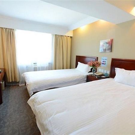 Greentree Inn Henan Luoyang Wangcheng Square Business Hotel Dış mekan fotoğraf
