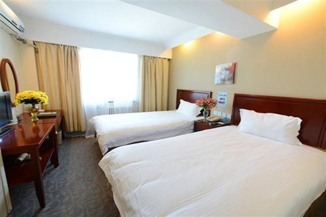 Greentree Inn Henan Luoyang Wangcheng Square Business Hotel Dış mekan fotoğraf