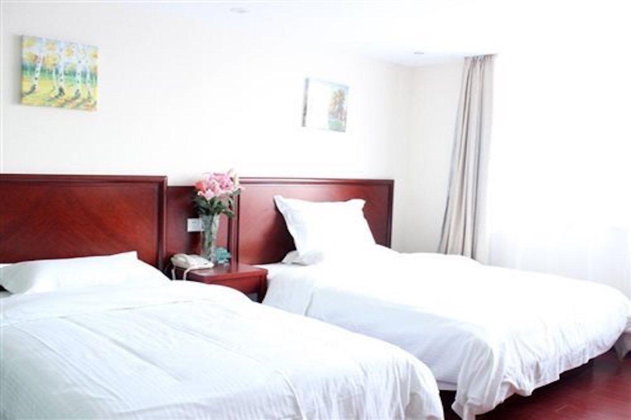 Greentree Inn Henan Luoyang Wangcheng Square Business Hotel Dış mekan fotoğraf