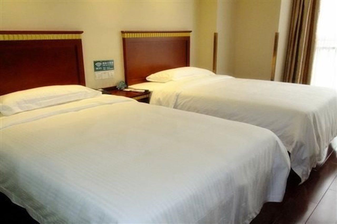 Greentree Inn Henan Luoyang Wangcheng Square Business Hotel Dış mekan fotoğraf