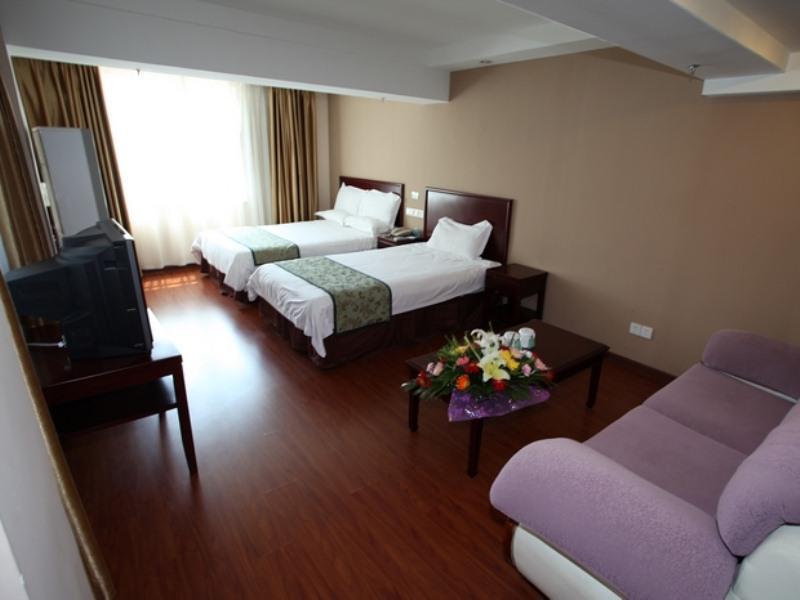 Greentree Inn Henan Luoyang Wangcheng Square Business Hotel Dış mekan fotoğraf